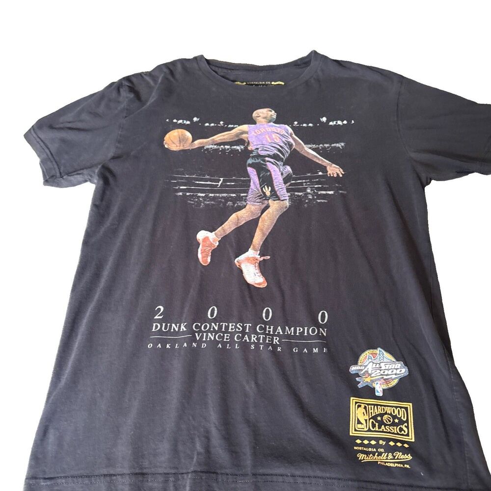 Mitchell & Ness Vince Carter 2000 Dunk Contest Champion T-Shirt Size Medium